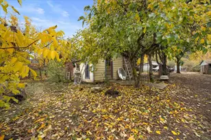 1931 Sleepy Hollow Loop, Grants Pass, OR 97527 - Photo 20