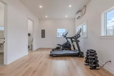 201 Bogey Lane, Eagle Point, OR 97524 - Photo 14