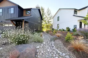 201 Bogey Lane, Eagle Point, OR 97524 - Photo 28