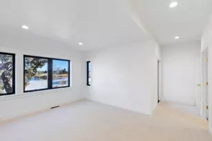 23118 Watercourse Way, Bend, OR 97701 - Photo 32