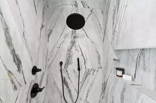 23118 Watercourse Way, Bend, OR 97701 - Photo 28