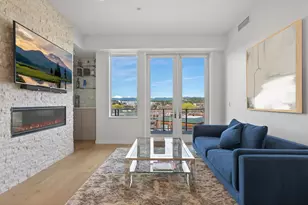 291 SW Bluff Dr, Bend, OR 97702 - Photo 6