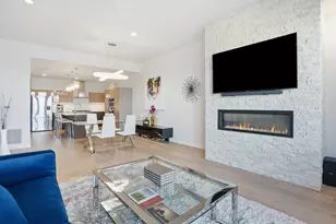 291 SW Bluff Dr, Bend, OR 97702 - Photo 8