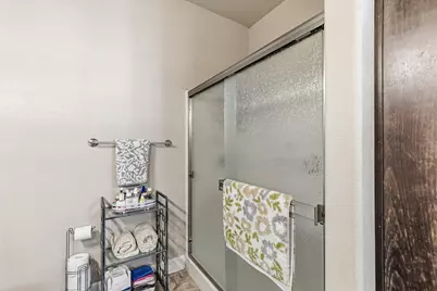 2875 Strasburg Street, Medford, OR 97504 - Photo 12