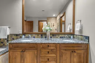 363 SW Bluff Dr, Bend, OR 97702 - Photo 24