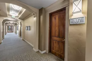 363 SW Bluff Dr, Bend, OR 97702 - Photo 4