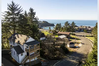 640 NE Lillian Lane, Depoe Bay, OR 97341 - Photo 1