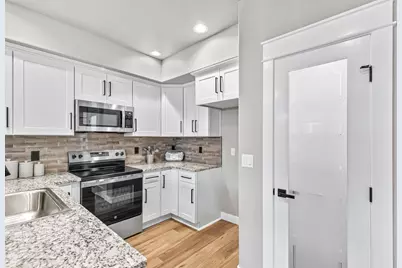 7426 Denman Court, White City, OR 97503 - Photo 6