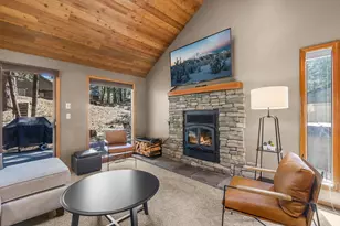 57308 Red Fir Ln, Sunriver, OR 97707 - Photo 12