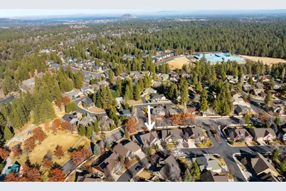 19525 Sugar Mill Loop, Bend, OR 97702 - Photo 52