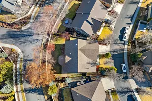 19525 Sugar Mill Loop, Bend, OR 97702 - Photo 46