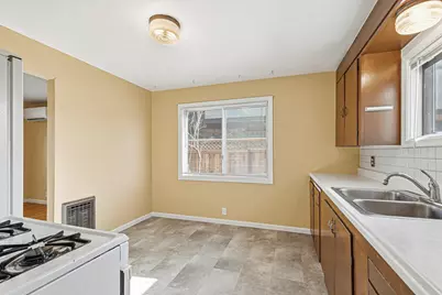 840 B Street, Ashland, OR 97520 - Photo 8