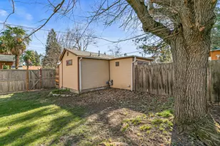 840 B St, Ashland, OR 97520 - Photo 16