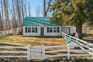 52712 Hwy 62, Fort Klamath, OR 97626 - Photo 2
