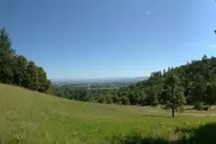 3583 S Stage Rd, Medford, OR 97501 - Photo 1