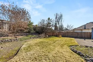 2368 Stonebrook Dr, Medford, OR 97504 - Photo 6