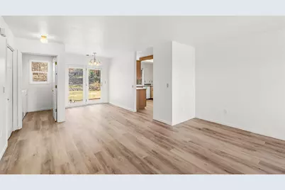 2368 Stonebrook Drive, Medford, OR 97504 - Photo 8