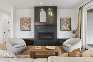 62637 Mount Hood Dr, Bend, OR 97703 - Photo 4