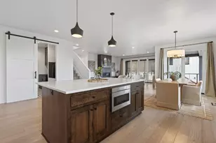 62637 Mount Hood Dr, Bend, OR 97703 - Photo 10