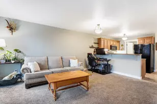 2610 SW 23rd St, Redmond, OR 97756 - Photo 10