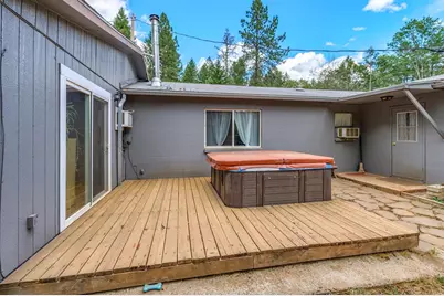 5461 Riverbanks Road, Grants Pass, OR 97527 - Photo 32