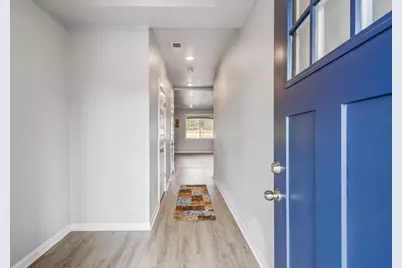 16500 Pine Creek Drive, La Pine, OR 97739 - Photo 2