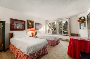 57057 Tennis Village Ln, Sunriver, OR 97707 - Photo 14