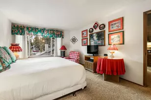 57057 Tennis Village Ln, Sunriver, OR 97707 - Photo 24