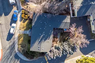 2380 SW Phlox Pond Dr, Redmond, OR 97756 - Photo 4