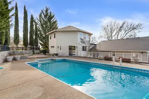 4935 Cherry Ln, Medford, OR 97504 - Photo 48