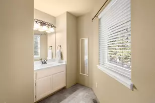 4935 Cherry Ln, Medford, OR 97504 - Photo 38