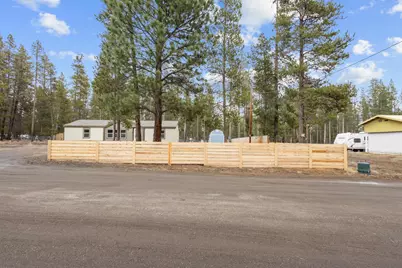 51974 Wickiup Avenue, La Pine, OR 97739 - Photo 28