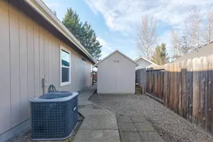 1116 Cashmere Dr, Grants Pass, OR 97527 - Photo 40