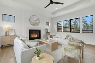 62621 NW Mt Hood Dr, Bend, OR 97703 - Photo 12