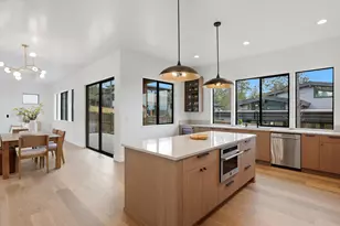 62621 NW Mt Hood Dr, Bend, OR 97703 - Photo 8