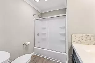 624 S Ivy St, Medford, OR 97501 - Photo 18