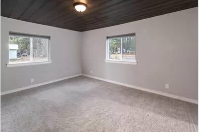 51488 Hann Road, La Pine, OR 97739 - Photo 12