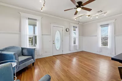 125 SE D Street, Madras, OR 97741 - Photo 8