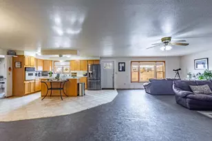 6154 John Day Hwy, Ironside, OR 97908 - Photo 8