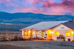 6154 John Day Hwy, Ironside, OR 97908 - Photo 2