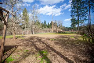 3759 Dick George Rd, Cave Junction, OR 97523 - Photo 4