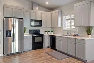 51215 Riley Ln, La Pine, OR 97739 - Photo 6