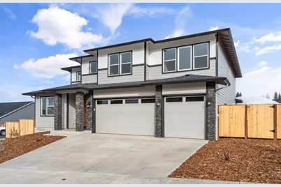 1153 Pumpkin Ridge Drive #322, Eagle Point, OR 97524 - Photo 4
