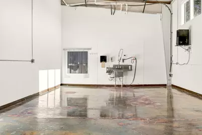 3100 Merriman Road, Medford, OR 97501 - Photo 24