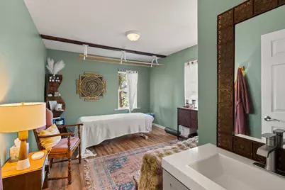 27 Crater Lake Avenue, Medford, OR 97504 - Photo 12