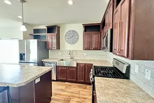 63818 Ranch Village Dr, Bend, OR 97701 - Photo 6