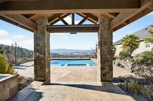 4182 N Roxy Dr, Medford, OR 97504 - Photo 72