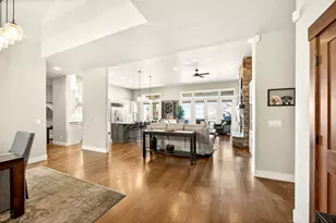 4182 N Roxy Dr, Medford, OR 97504 - Photo 18