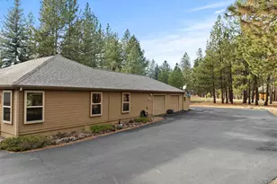 69271 Whippletree, Sisters, OR 97759 - Photo 54