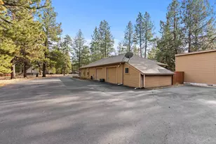 69271 Whippletree, Sisters, OR 97759 - Photo 8